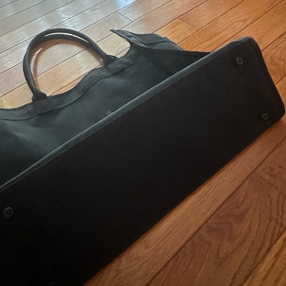 Alo Yoga- Sheer Tote Bag - black - Picture 4 of 5